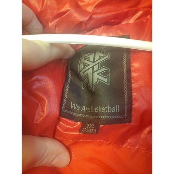 FIBA Asia PEAK SPORT 2XL(Runs SMALL) JACKET Red Basketball Puffer Streetwear - Picture 5 of 8